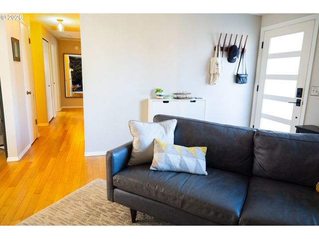 5510 Ne 35TH Pl, Portland, OR 97211