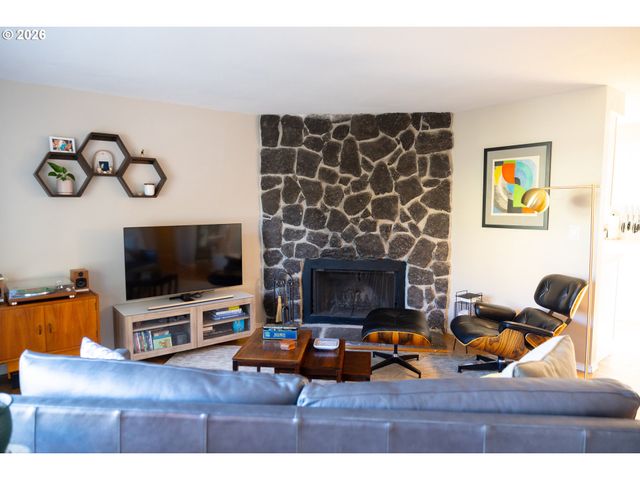 5510 Ne 35TH Pl, Portland, OR 97211
