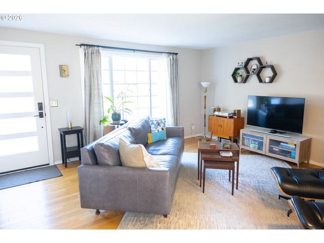 5510 Ne 35TH Pl, Portland, OR 97211