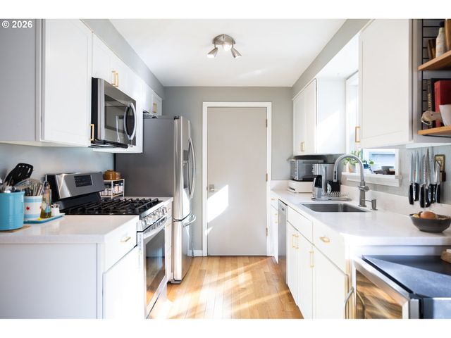 5510 Ne 35TH Pl, Portland, OR 97211