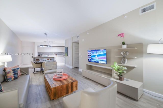 4111 S Ocean Drive 2207, Hollywood, FL 33019