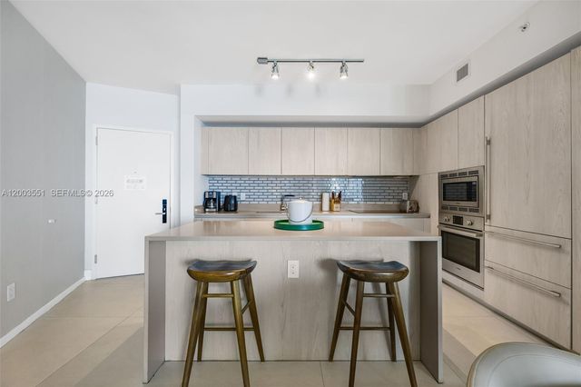 4111 S Ocean Drive 2207, Hollywood, FL 33019