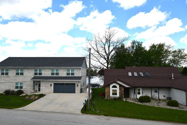 9730 N Marine Key Drive, Syracuse, IN 46567