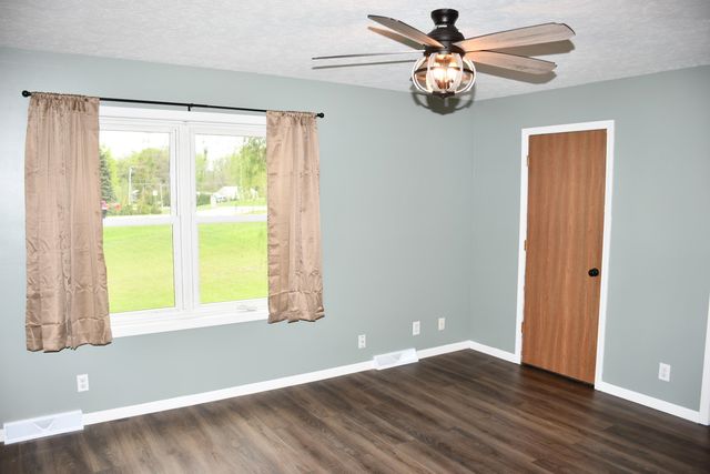 9730 N Marine Key Drive, Syracuse, IN 46567