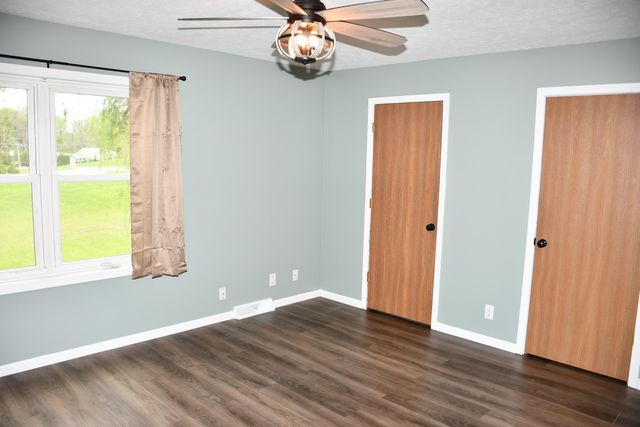 9730 N Marine Key Drive, Syracuse, IN 46567
