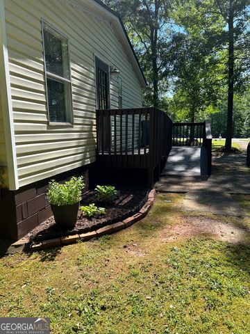 1424 Al Roberts Road, Senoia, GA 30276