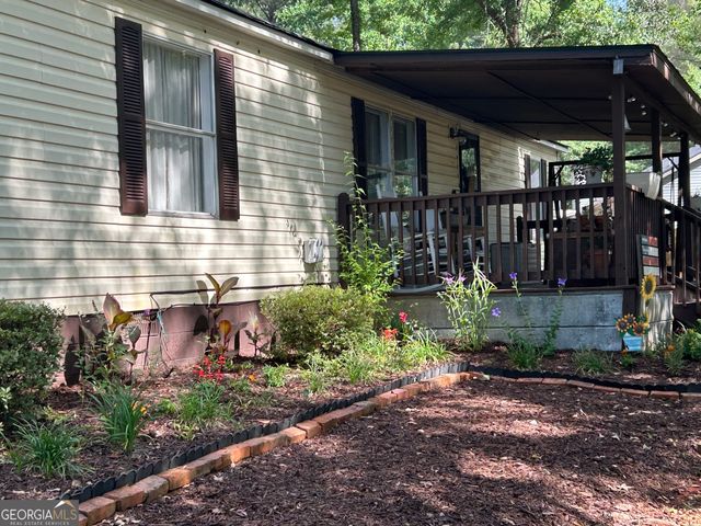 1424 Al Roberts Road, Senoia, GA 30276