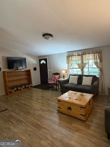 1424 Al Roberts Road, Senoia, GA 30276