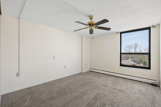 6615 Lake Shore Drive S 406, Richfield, MN 55423