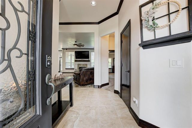 1401 Jaxon Court, Yukon, OK 73099