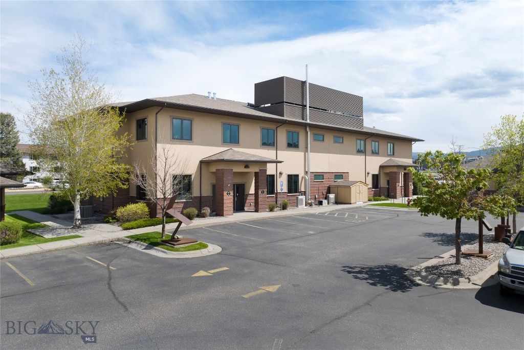 1755 S 19th Avenue, Bozeman, MT 59718