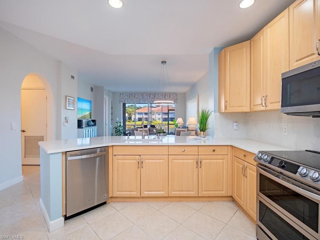 3049 Driftwood WAY 3803, NAPLES, FL 34109 — photo 5