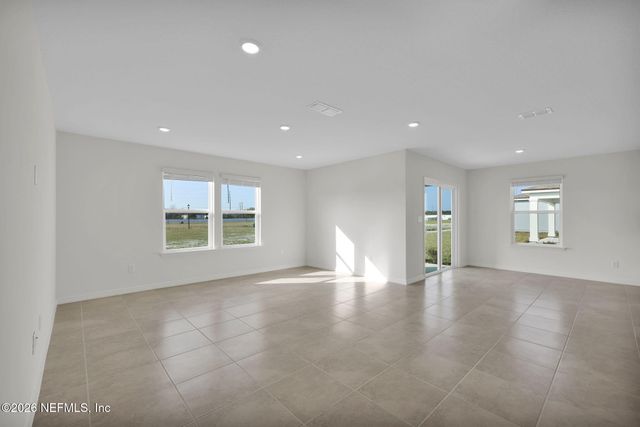 7081 SANDPERCH Street, Jacksonville, FL 32244