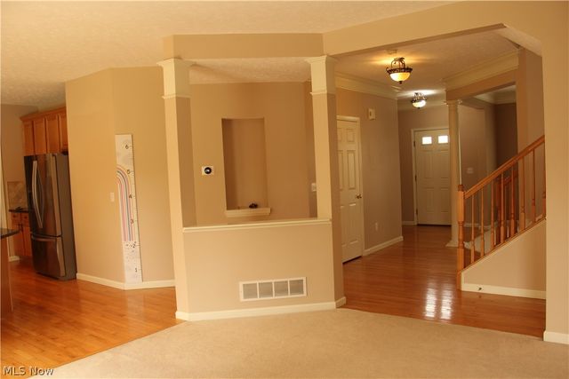 37603 Stoney Lake Drive, North Ridgeville, OH 44039