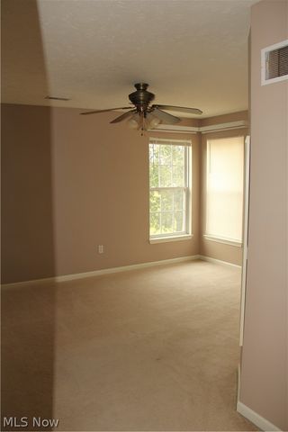 37603 Stoney Lake Drive, North Ridgeville, OH 44039