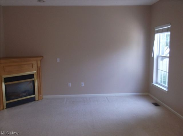 37603 Stoney Lake Drive, North Ridgeville, OH 44039