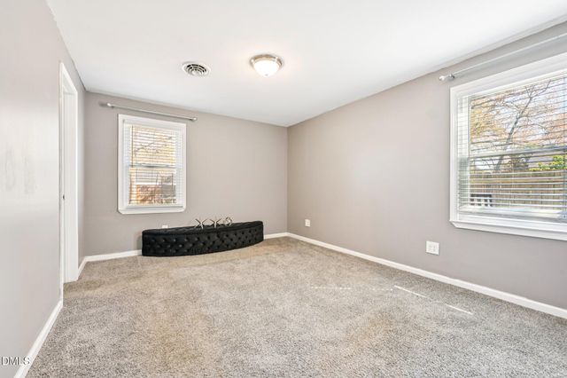 712 Fairground Road, Dunn, NC 28334