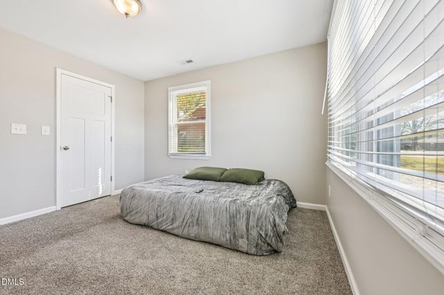 712 Fairground Road, Dunn, NC 28334