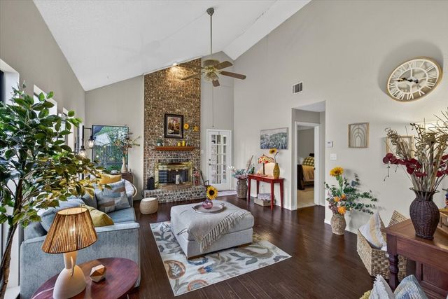 521 Blanco Drive, Mesquite, TX 75150