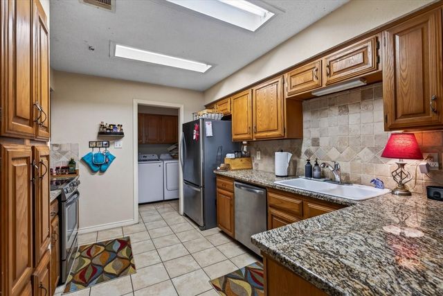 521 Blanco Drive, Mesquite, TX 75150
