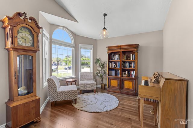 3771 W Silver Terrace Road, Meridian, ID 83642