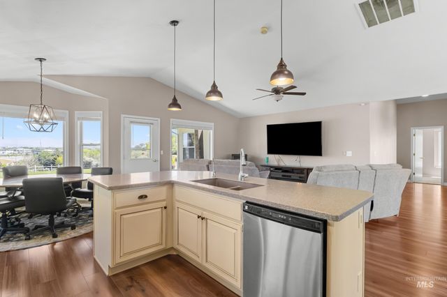 3771 W Silver Terrace Road, Meridian, ID 83642