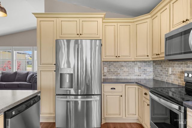 3771 W Silver Terrace Road, Meridian, ID 83642