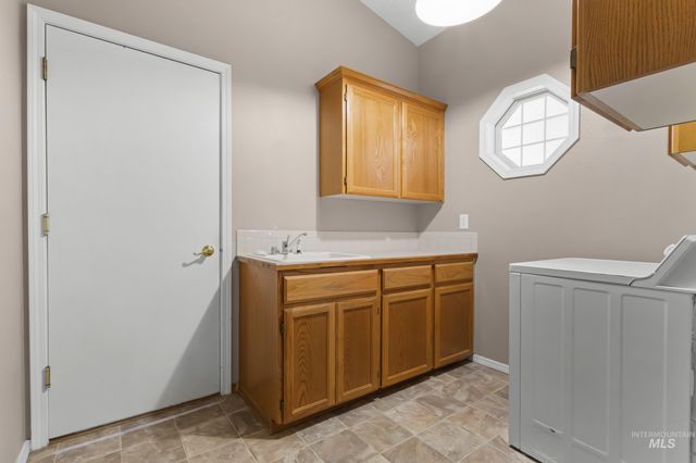 3771 W Silver Terrace Road, Meridian, ID 83642