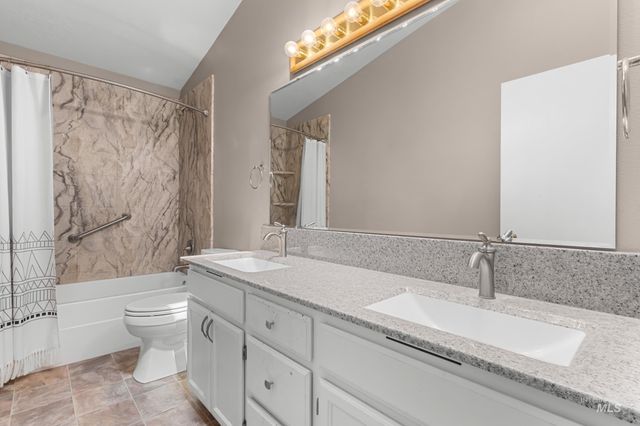 3771 W Silver Terrace Road, Meridian, ID 83642