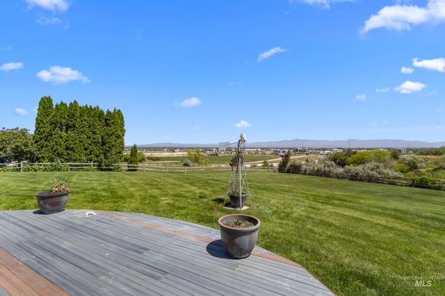 3771 W Silver Terrace Road, Meridian, ID 83642