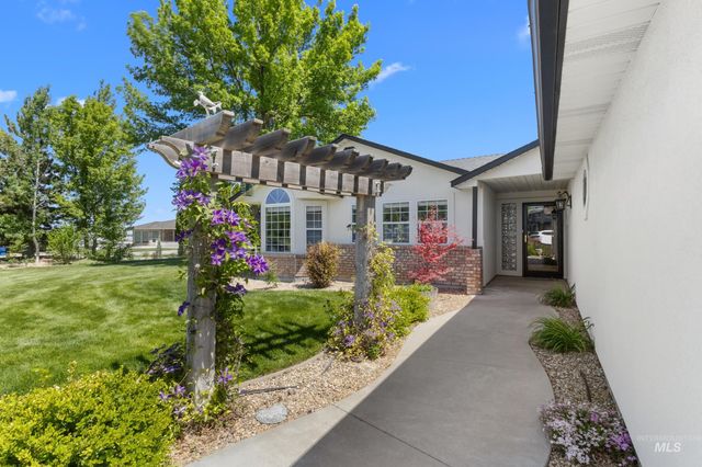 3771 W Silver Terrace Road, Meridian, ID 83642