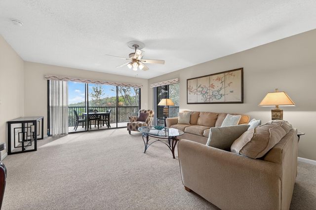 2491 NE Ocean Boulevard 106, Stuart, FL 34996