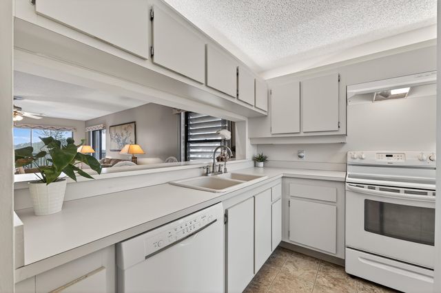 2491 NE Ocean Boulevard 106, Stuart, FL 34996