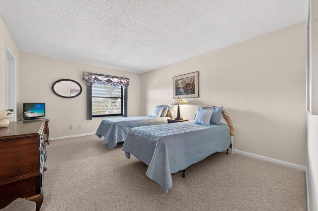 2491 NE Ocean Boulevard 106, Stuart, FL 34996