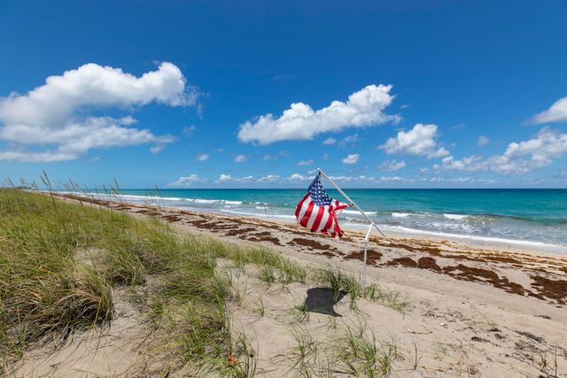 2491 NE Ocean Boulevard 106, Stuart, FL 34996