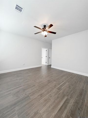 17048 Avocet Dr, Prairieville, LA 70769