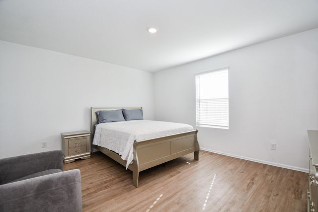 9315 Sierra Point Way, Baytown, TX 77521