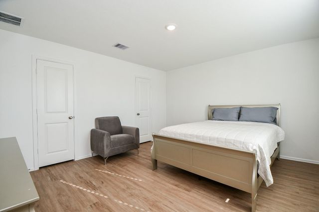 9315 Sierra Point Way, Baytown, TX 77521