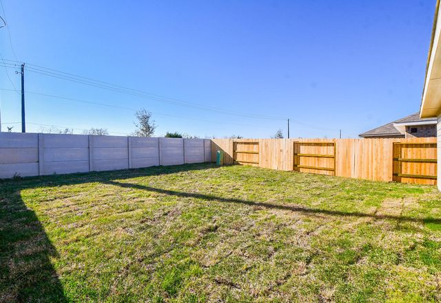 9315 Sierra Point Way, Baytown, TX 77521