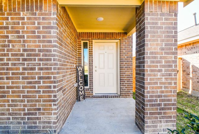 9315 Sierra Point Way, Baytown, TX 77521