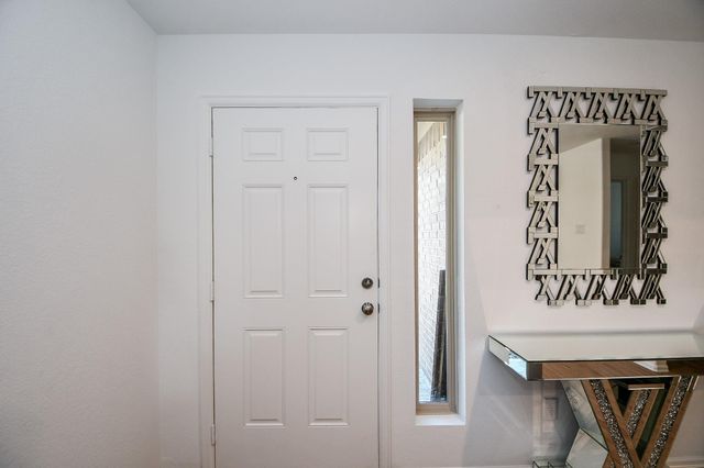 9315 Sierra Point Way, Baytown, TX 77521