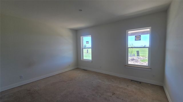 1985 Royal Oak Ridge Road, Marion, IA 52302