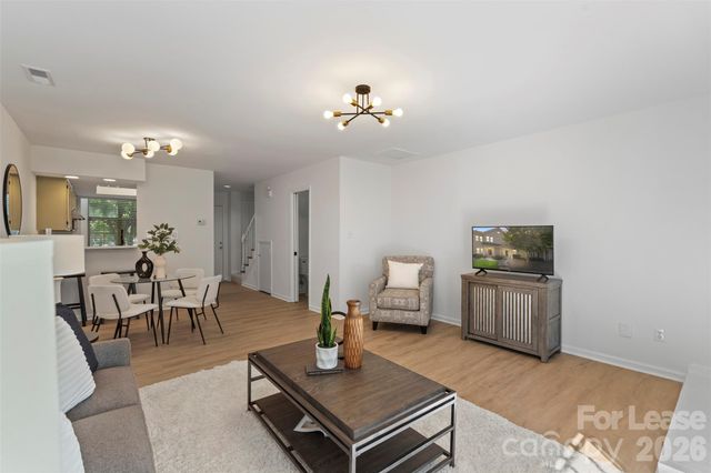 9231 Kings Canyon Drive, Charlotte, NC 28210