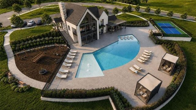 8283 Brockway Street, Lenexa, KS 66220