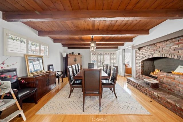 5212 Reynier Avenue, Los Angeles, CA 90056