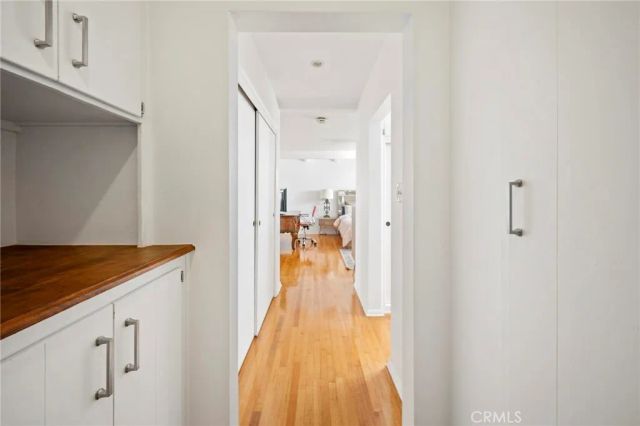 5212 Reynier Avenue, Los Angeles, CA 90056