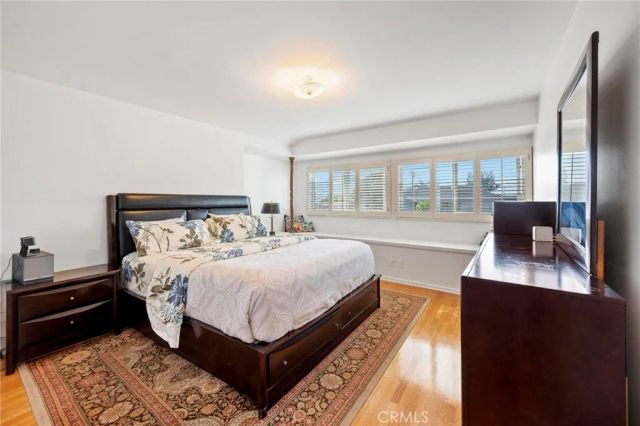 5212 Reynier Avenue, Los Angeles, CA 90056