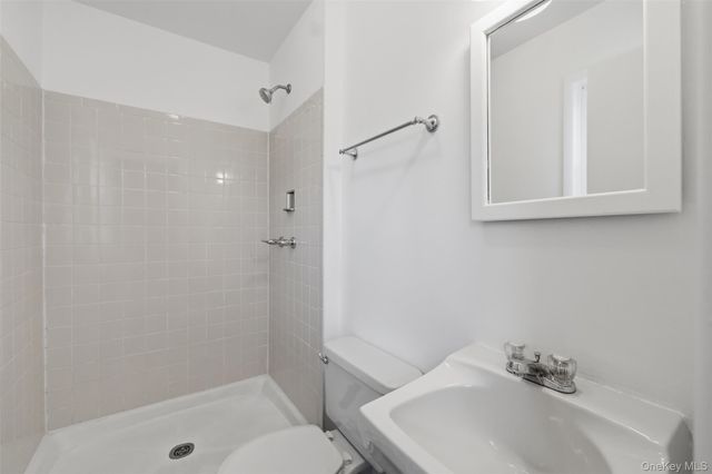 238 Ridge Road, Marlboro, NY 12542