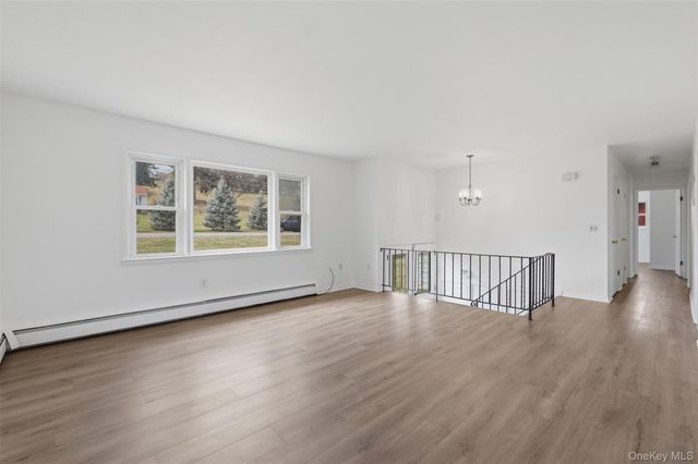 238 Ridge Road, Marlboro, NY 12542