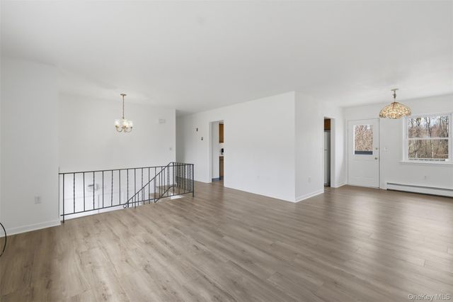 238 Ridge Road, Marlboro, NY 12542